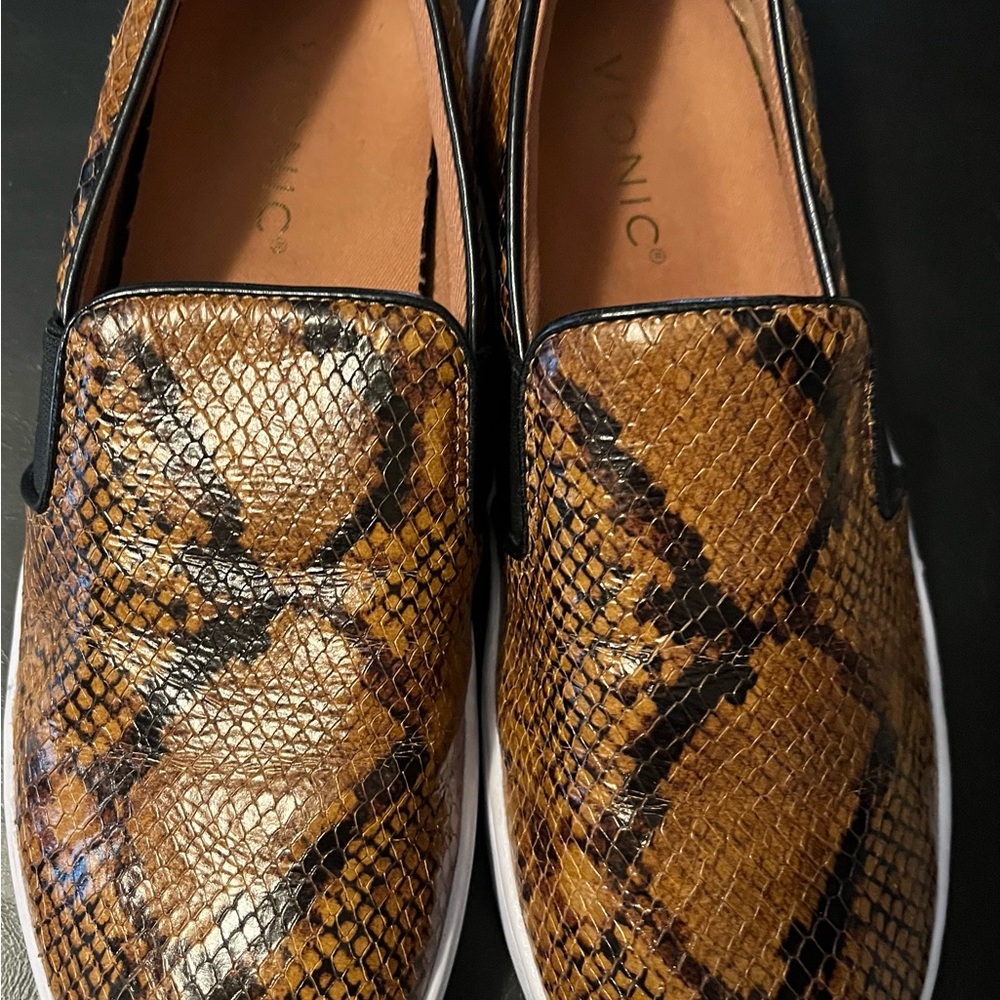 Women’s Vionic slip-ons